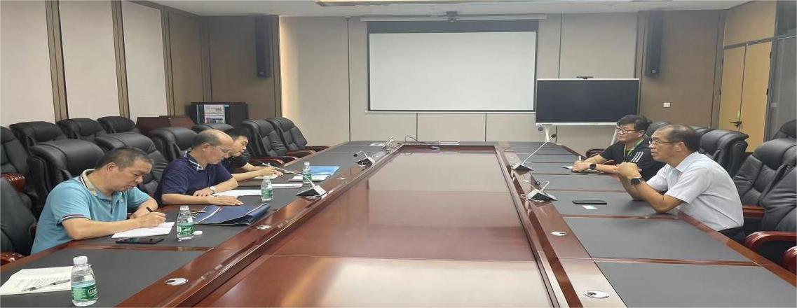  锤炼党性添动能_2