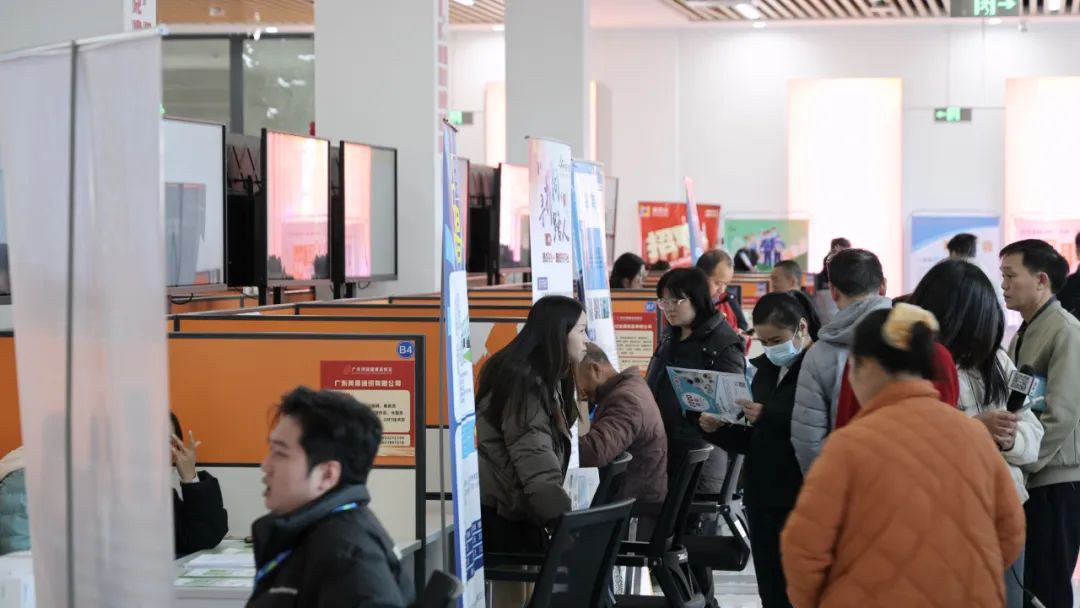 36万务工人员返岗！我市聚焦“百千万工程”，奋力冲刺就业“开门红”！.docx_2