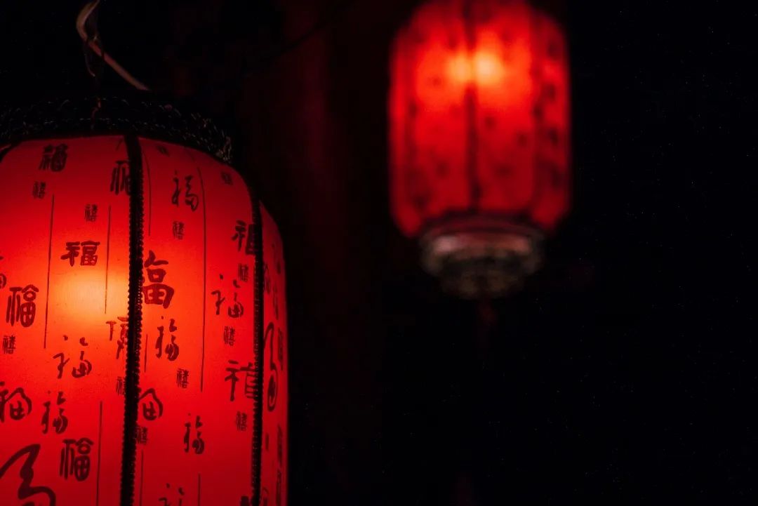 pexels-aline-viana-prado-2465877.jpg 图片