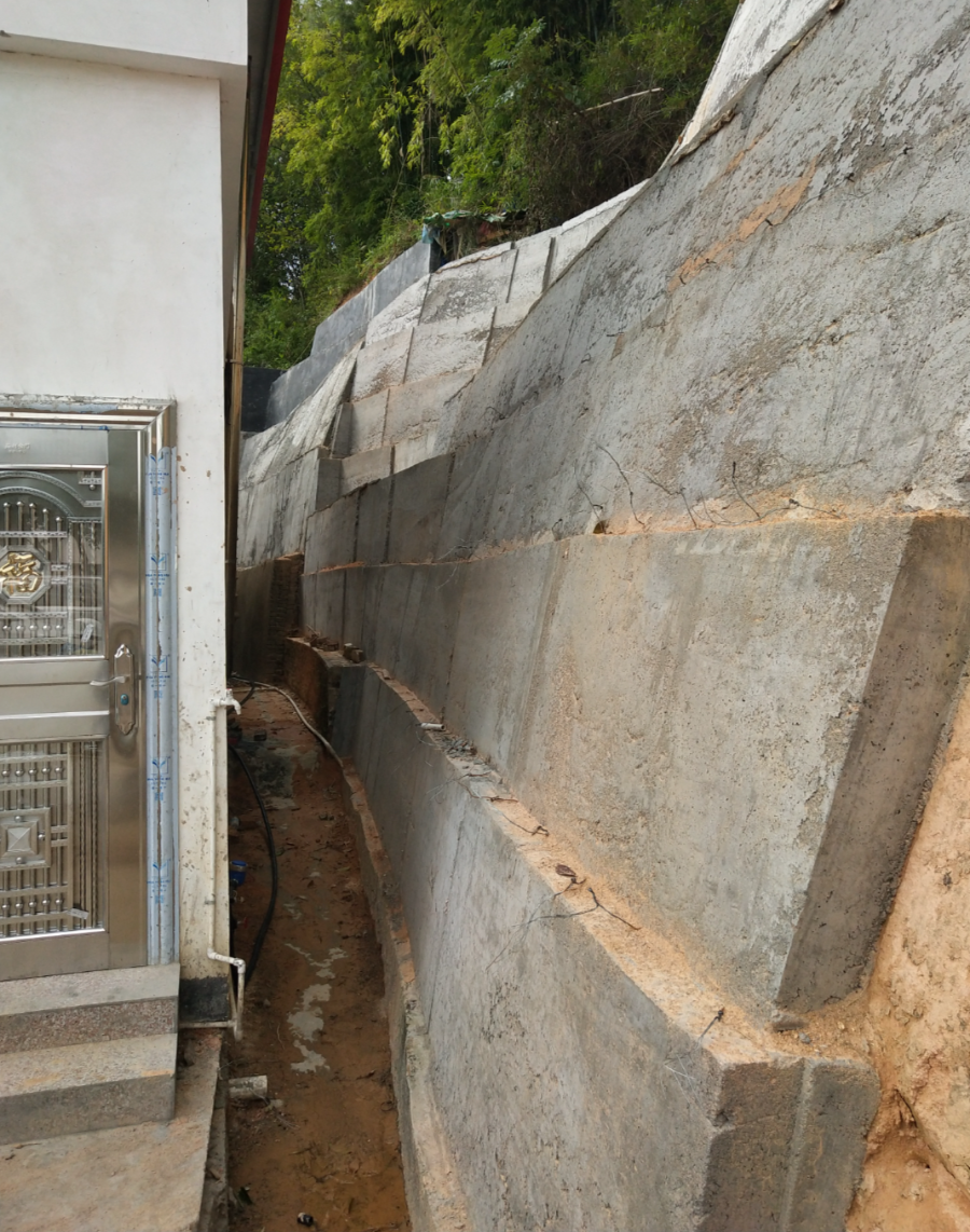 1f8d356237eb3f9f8e3b30e9a9b2fc2.jpg 图片