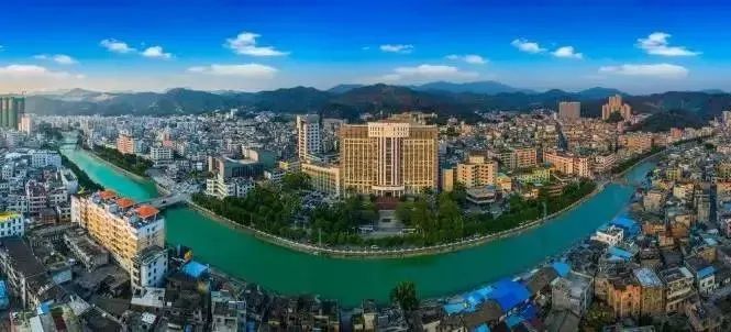 src=http___img.mp.itc.cn_upload_20170407_4157fda1777b45ef9259c9f834f4a54d_th.jpeg&refer=http___img.mp.itc.jpg 图片