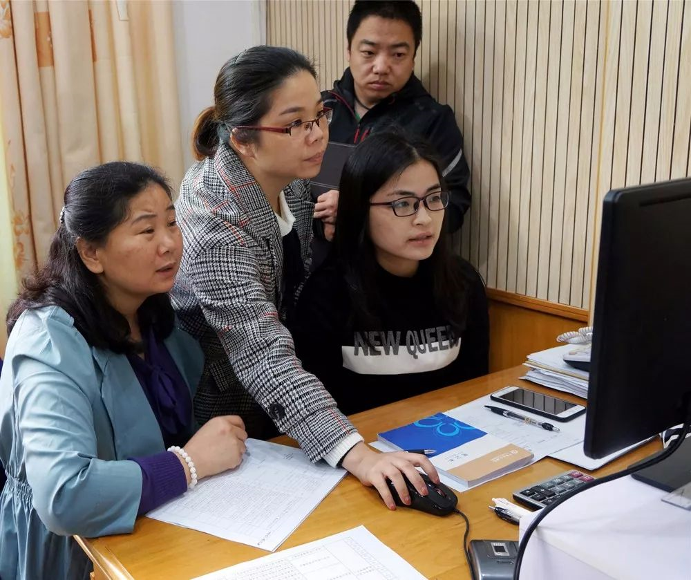 1552029700028037156.png blob.png